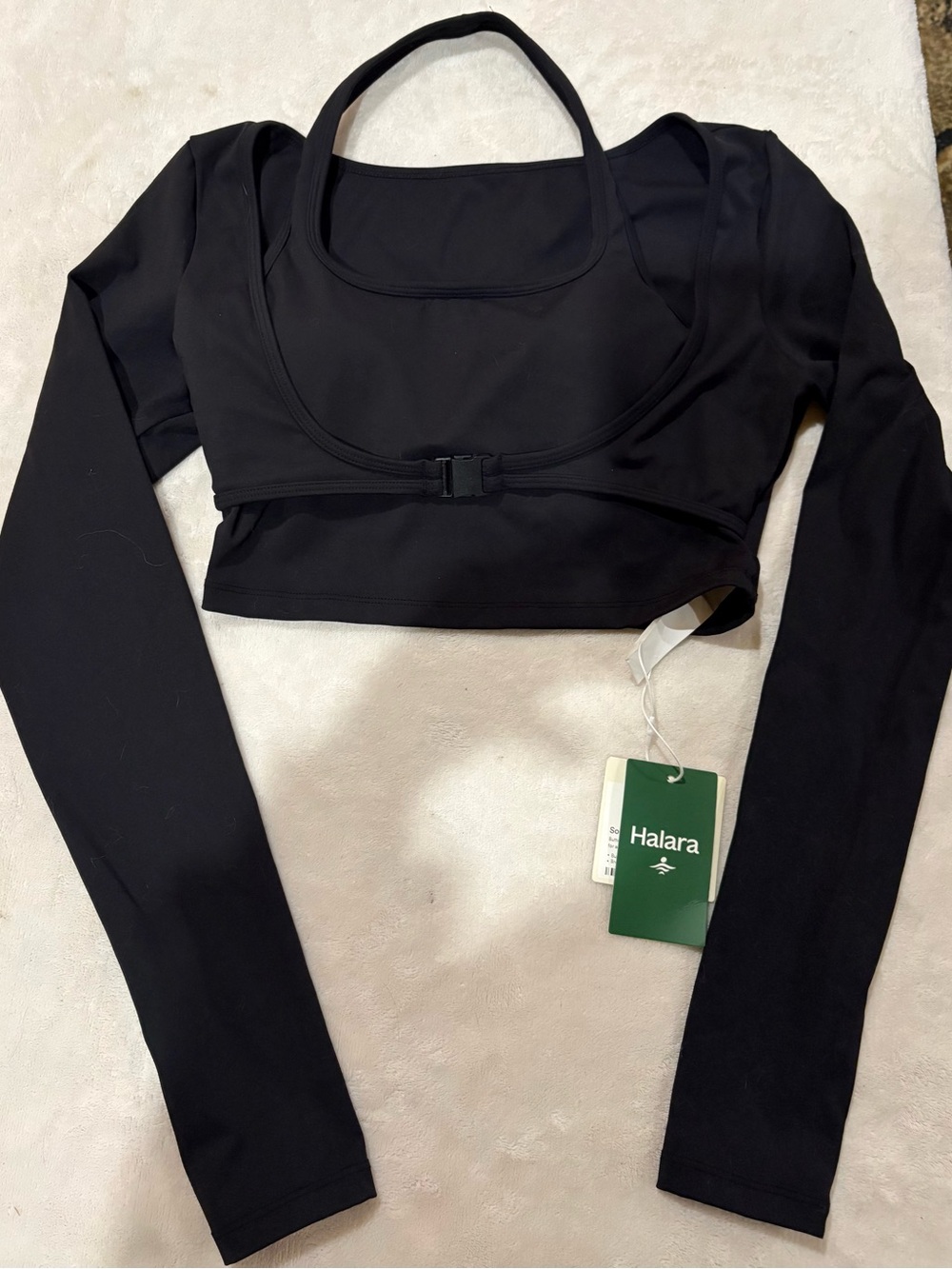 NWT Halara SoftlyZero Black 2-in-1 Halter Thumb Hole Crop Top -M